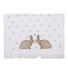 Bílý bavlněný ručník pro hosty s hnědými zajíčky a srdíčky Bunnies in Love – 40x66 cm